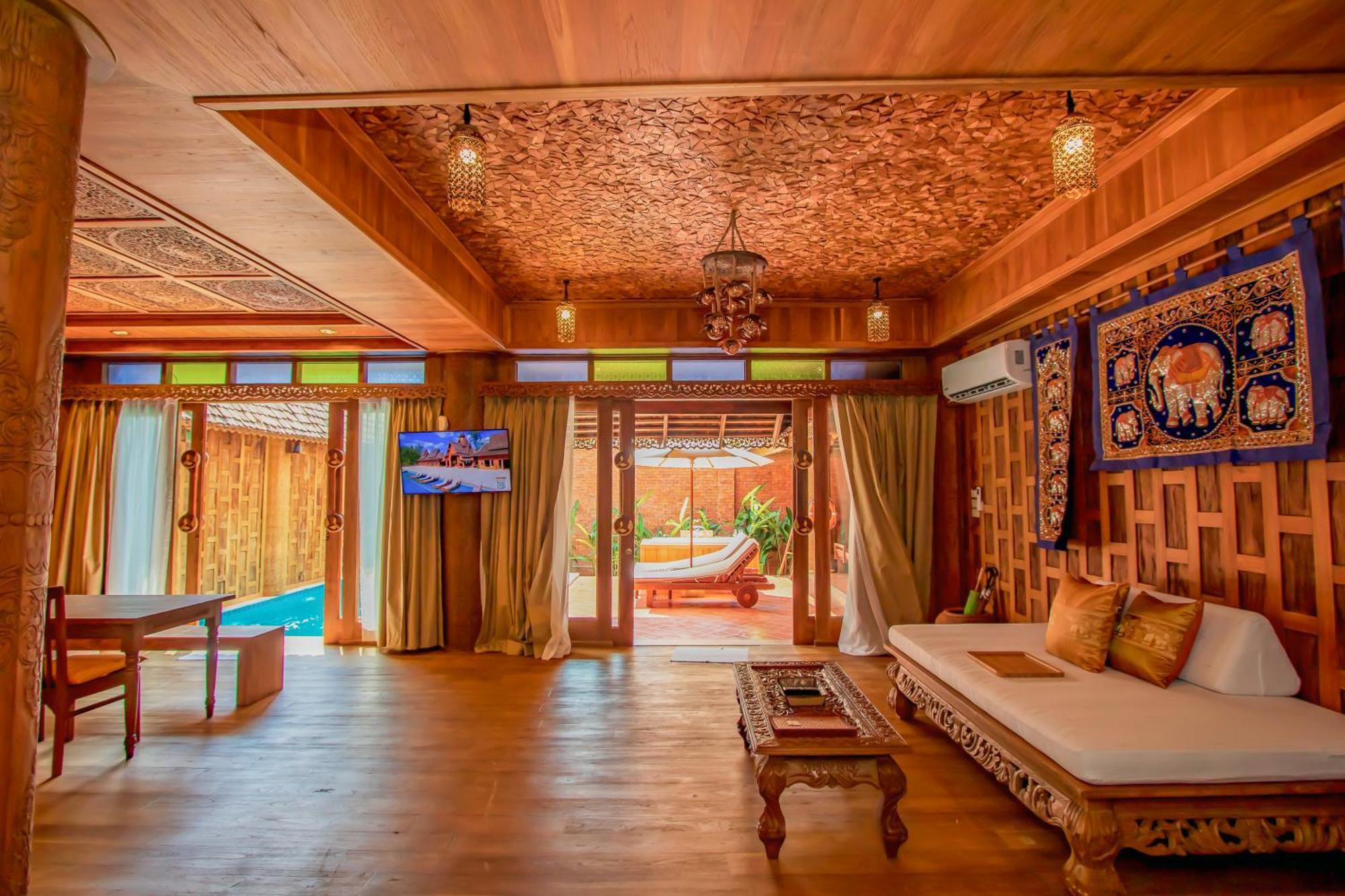 Santhiya Phuket Natai Resort & Spa Exterior foto