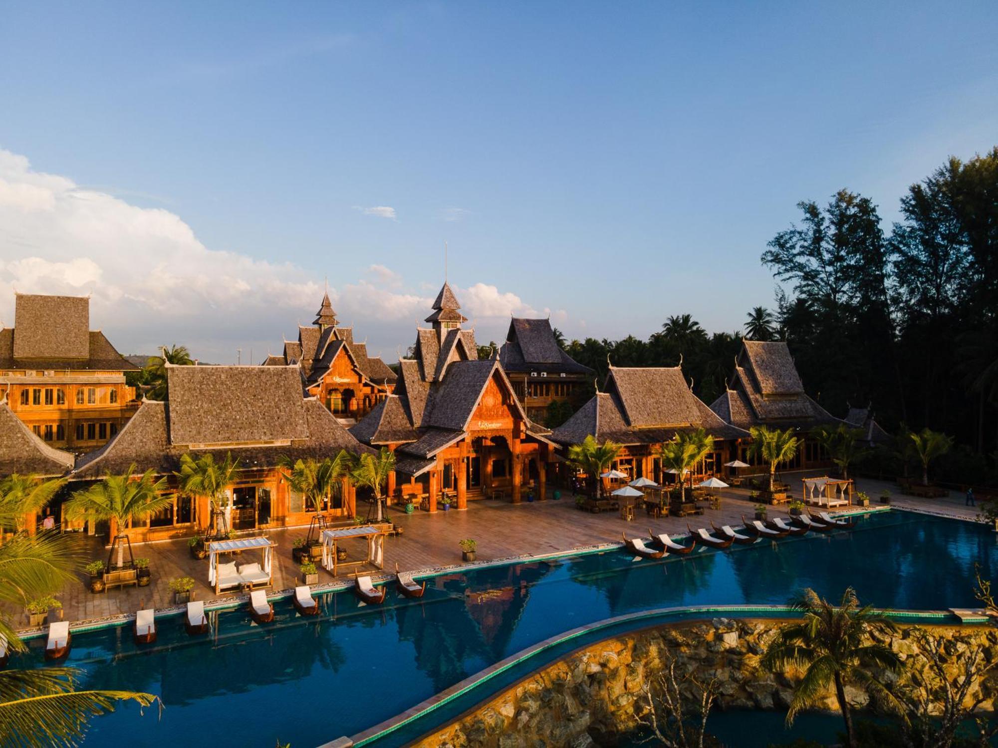 Santhiya Phuket Natai Resort & Spa Exterior foto