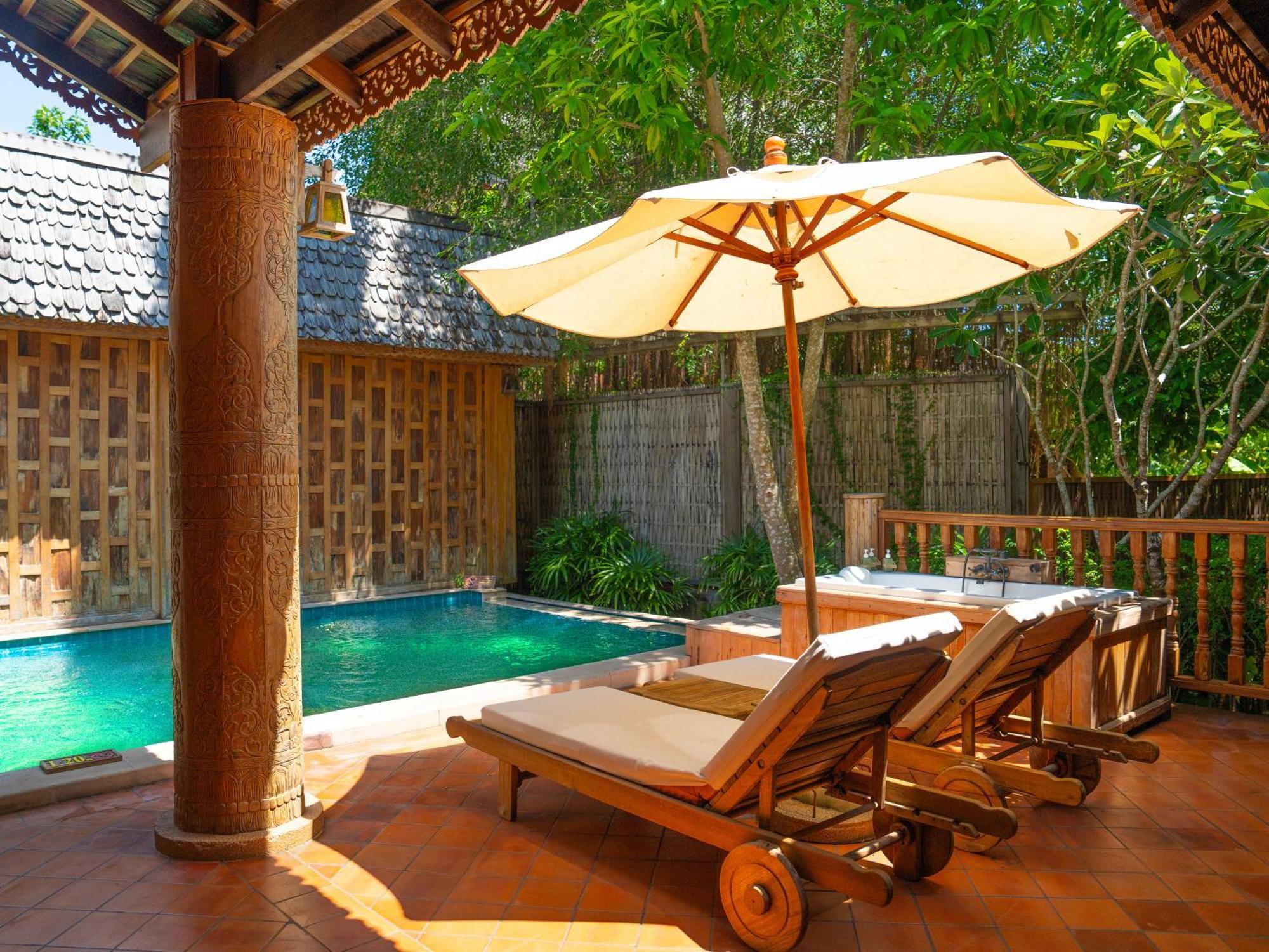 Santhiya Phuket Natai Resort & Spa Exterior foto