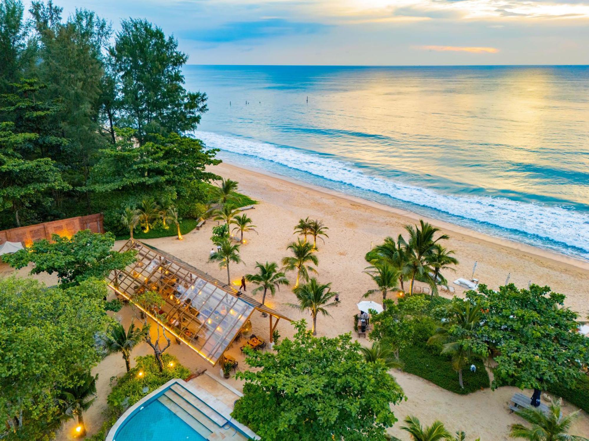 Santhiya Phuket Natai Resort & Spa Exterior foto